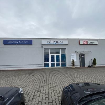 Widok od strony parkingu